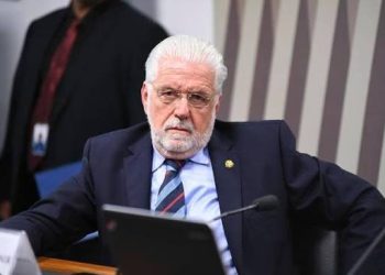 ESTADÃO: “Jaques Wagner tentou vender terreno de R$ 15 milhões um dia após ser alvo da PF, mas cartório barrou”