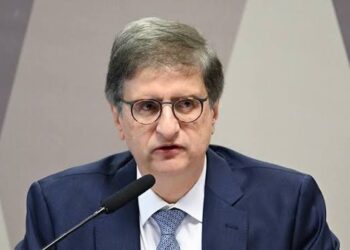 ESCÂNDALO MASTER- Em nota, Associação dos Delegados da PF pede que PGR se declare impedido de atuar em investigações nas quais é citado