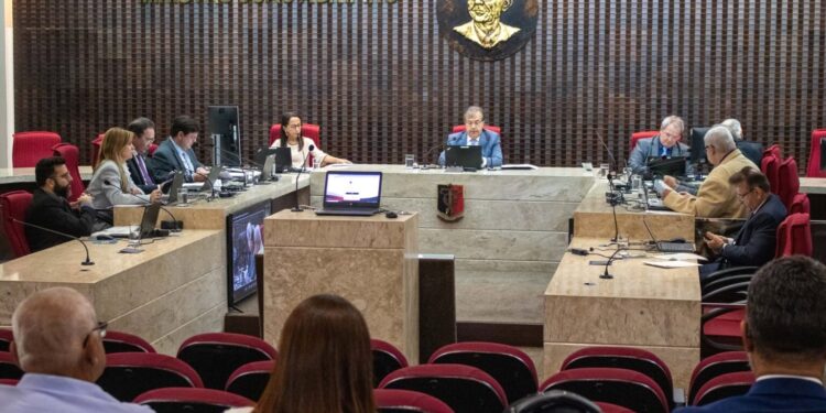 Pleno do TCE-PB reprova contas da prefeitura de Aparecida e julga regulares as de Remígio e Santa Luzia