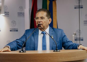 Bandidos encapuzados assaltam casa do presidente da AL, deputado Adriano Galdino nesta sexta-feira