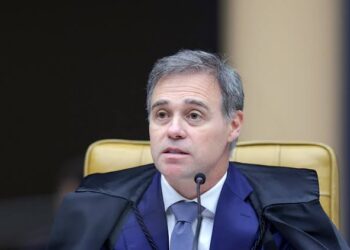 Ministro André Mendonça, do STF, afasta diretor-geral da PF e revela monitoramento dele do AGU, Jorge Messias
