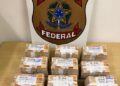 Polícia Federal apreende R$ 600 mil e planilhas com mulher em investigação contra crimes eleitorais