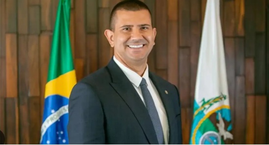 MP Eleitoral concorda com desistência do recurso de Garotinho e Douglas Ruas, do PL, pode ser declarado governador eleito no RJ