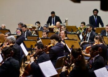 Maestro argentino Miguel Ángel Gilardi rege concerto da Orquestra Sinfônica da Paraíba nesta quinta-feira